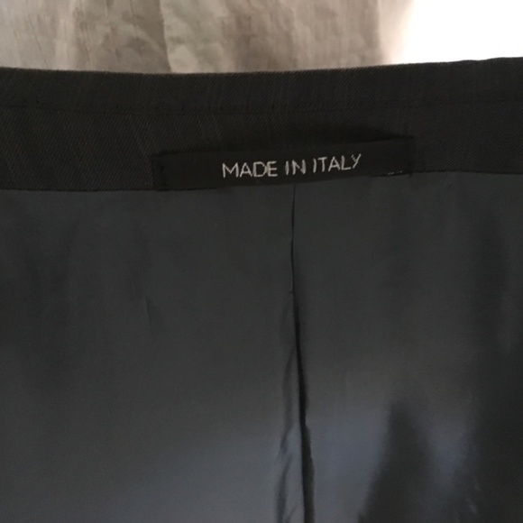 Armani Suit - Picture 7 of 9